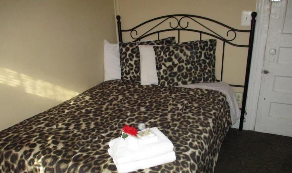 Neptune Hotel photo 20