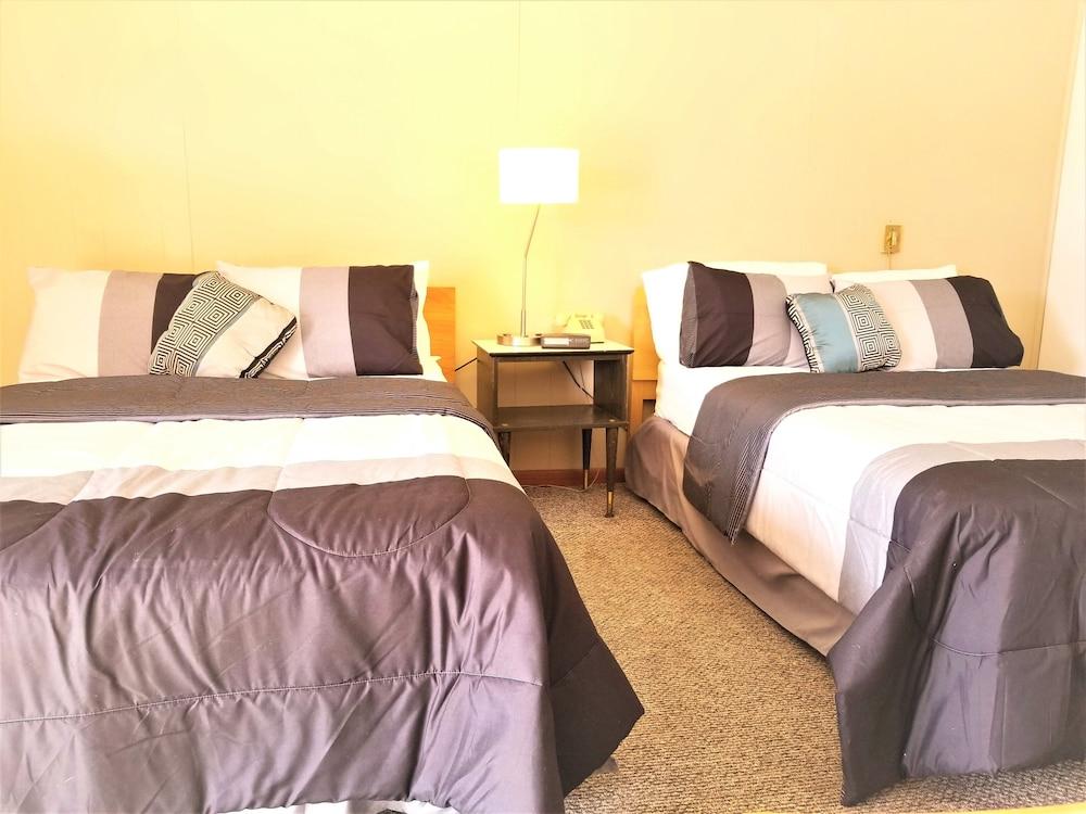Duffer Motel photo 67