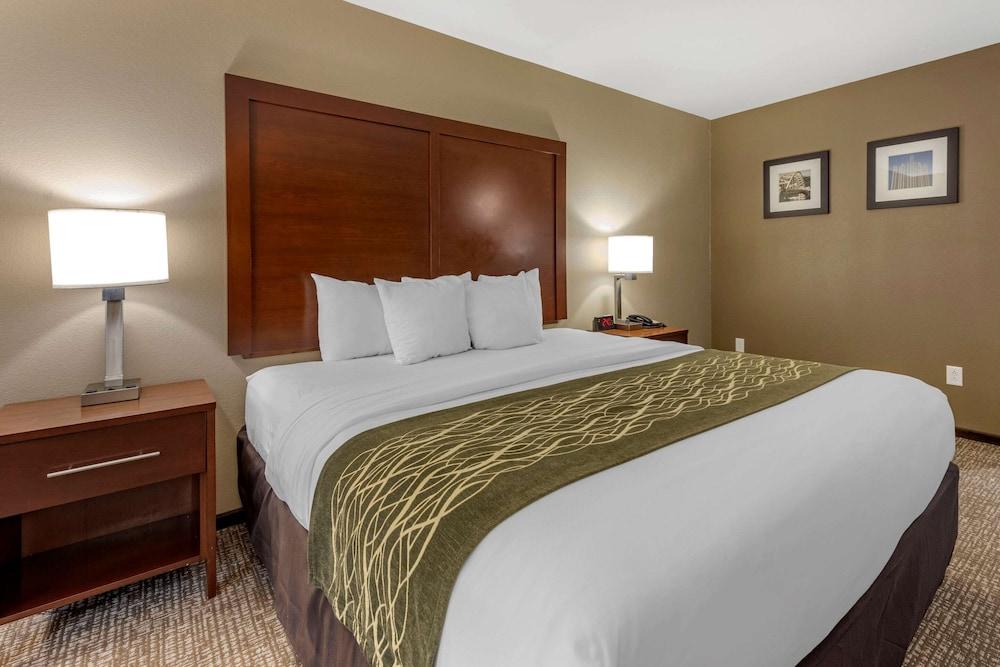 Comfort Inn & Suites Pittsburgh South photo 5