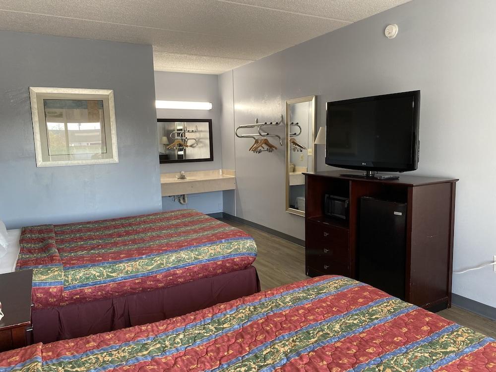 Havelock Inn & Suites photo 2