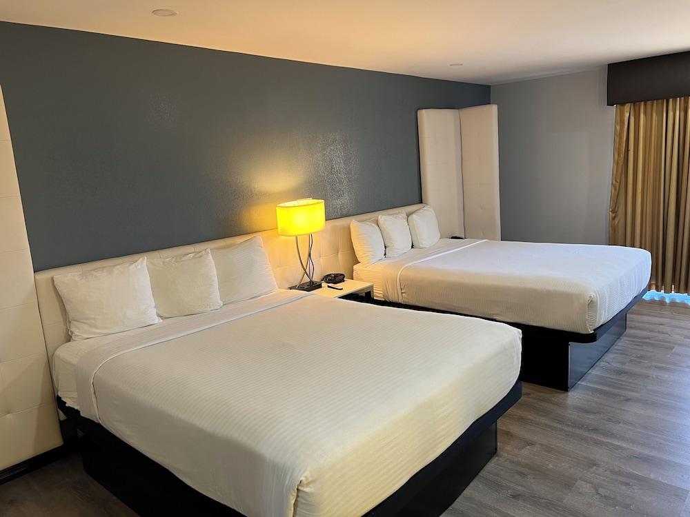 Hotel Calle Joaquin photo 16