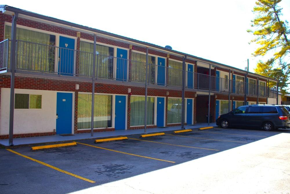 Volunteer Inn at Church Hill photo 25