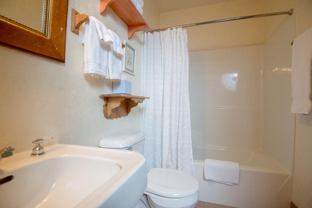 Inn at Cedar Crossing photo 21