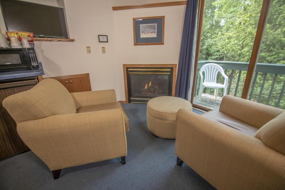 Ridges Inn & Suites photo 93