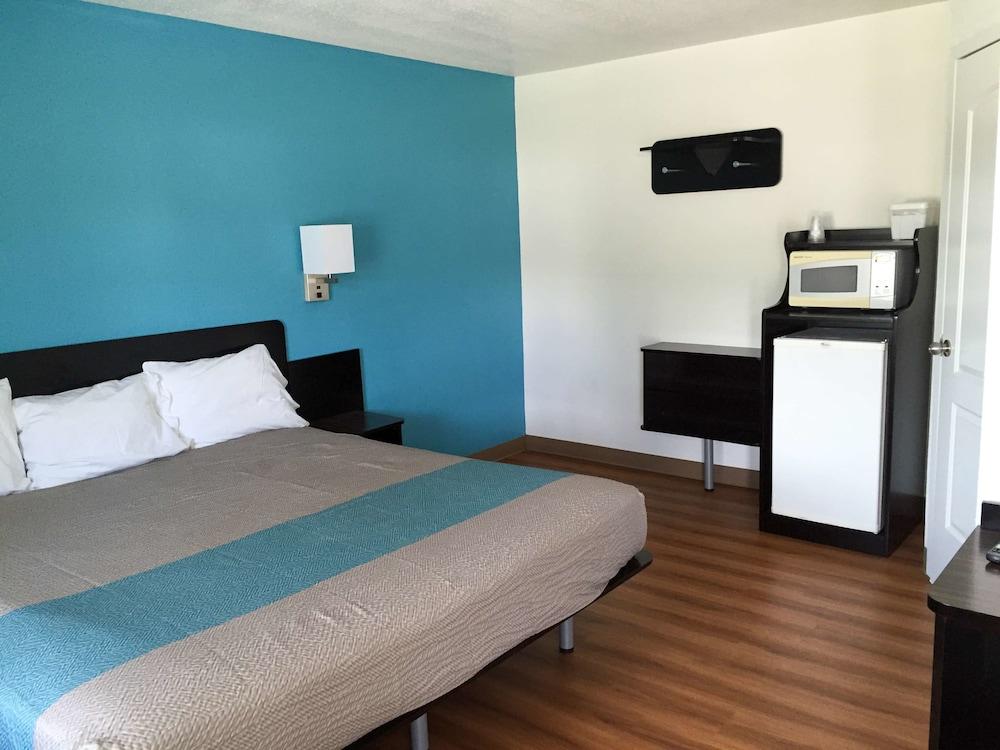 Motel 6 Prairie Du Chien, WI photo 32