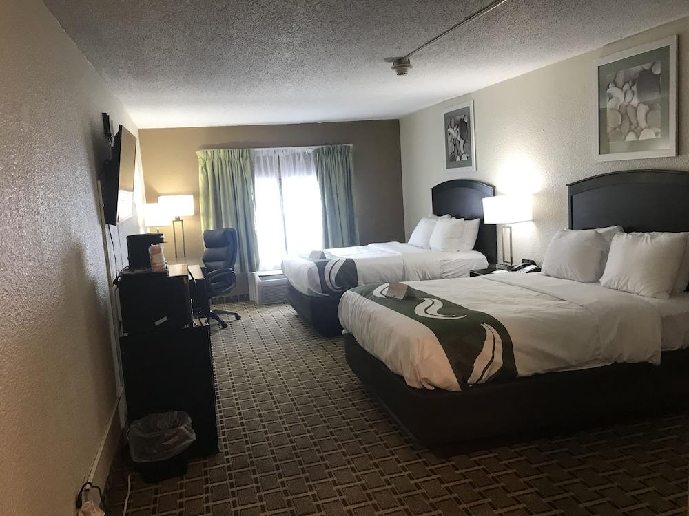 Quality Inn Vincennes photo 4