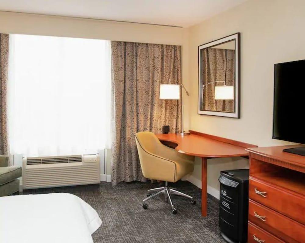 Hampton Inn Parsippany photo 8