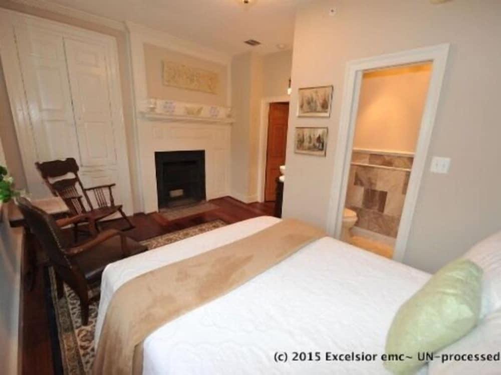 Inn at Springfield Manor photo 13