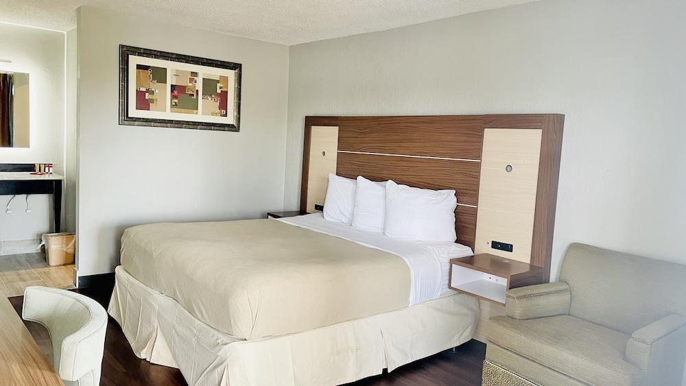 North Villa Inn photo 1