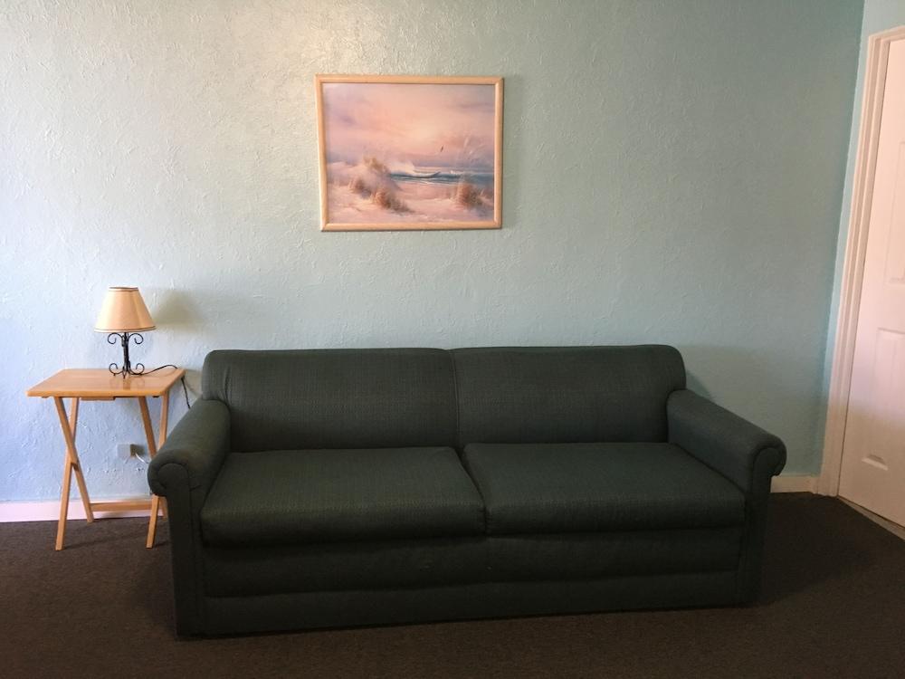 Harbor Mist Family Motel photo 2