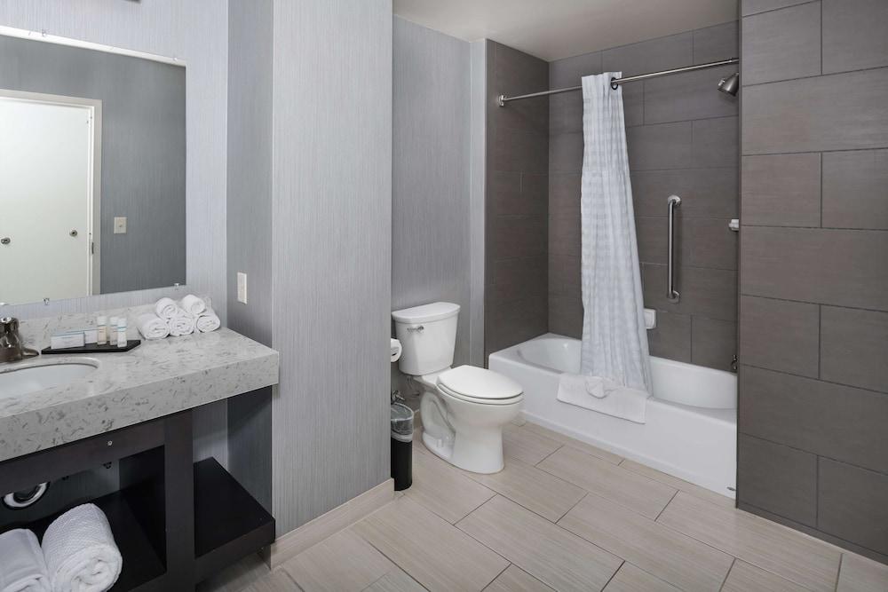 Embassy Suites Portland/Hillsboro, Oregon photo 21