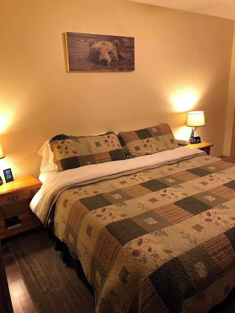 Dusty Boots Motel photo 9