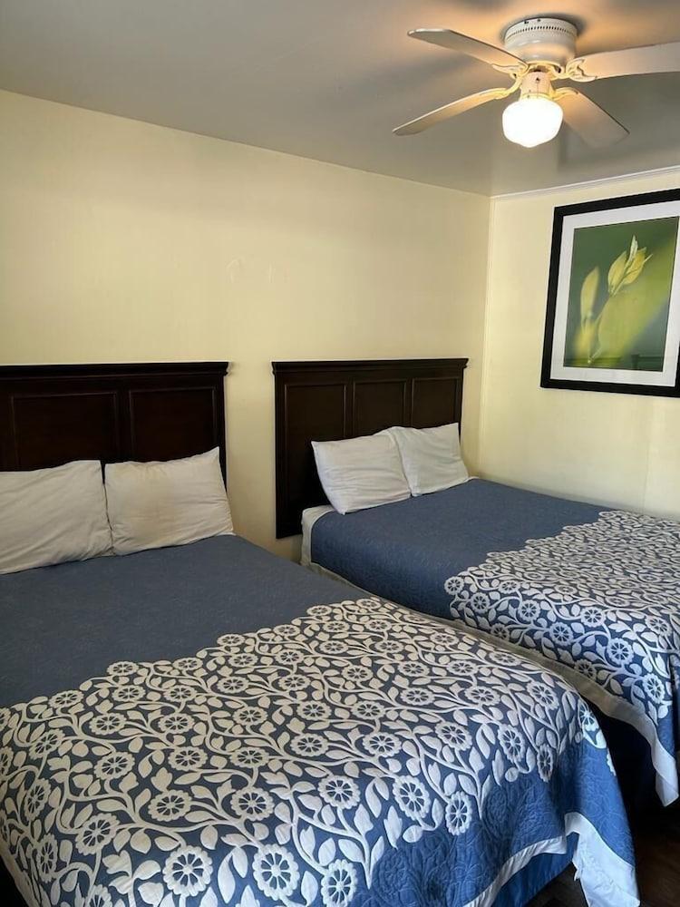 Country Place Inn And Suites photo 10