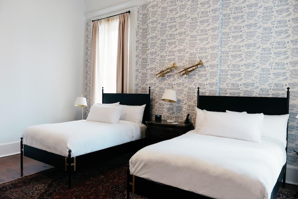 Henry Howard Hotel photo 6