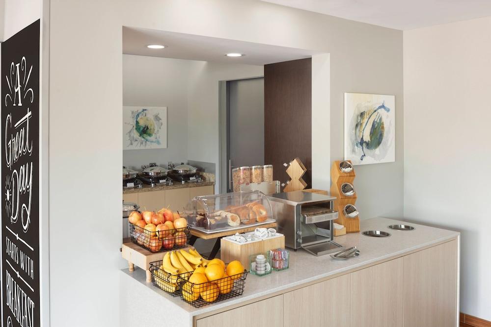 TownePlace Suites by Marriott Bangor photo 37