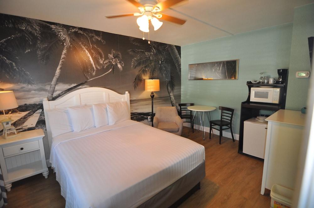 Lido Islander Inn photo 23