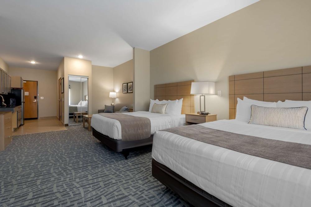 Best Western Plus Rumford Falls photo 40