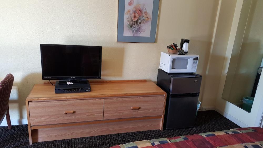 Valley Inn photo 7
