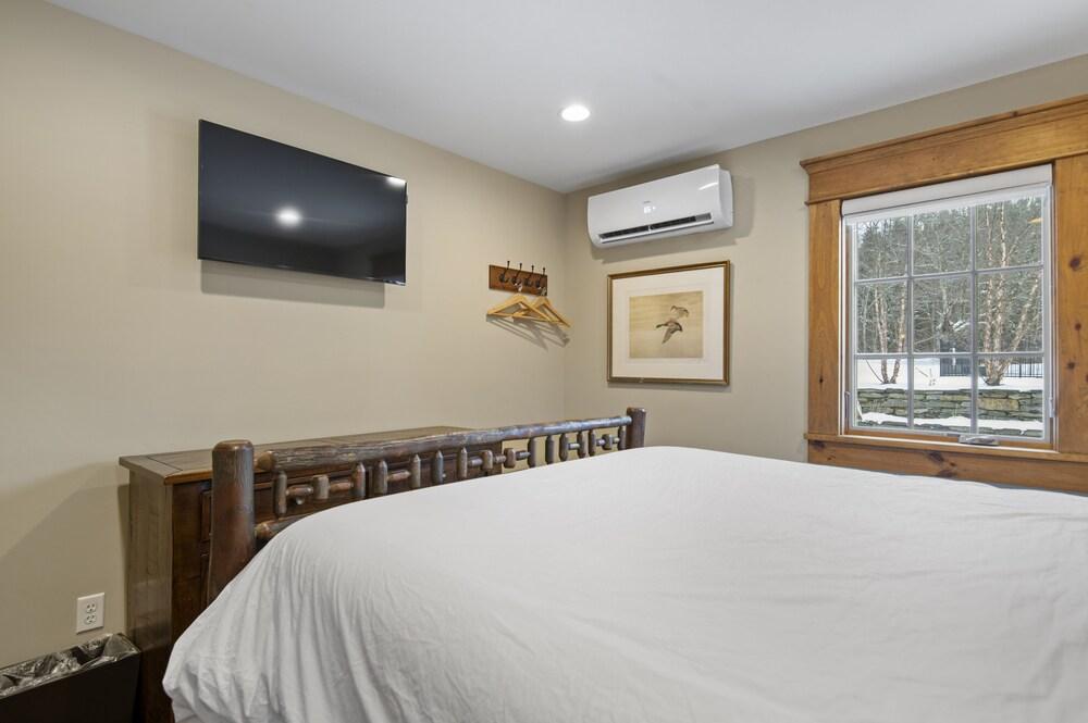 Brook Bound Inn photo 22