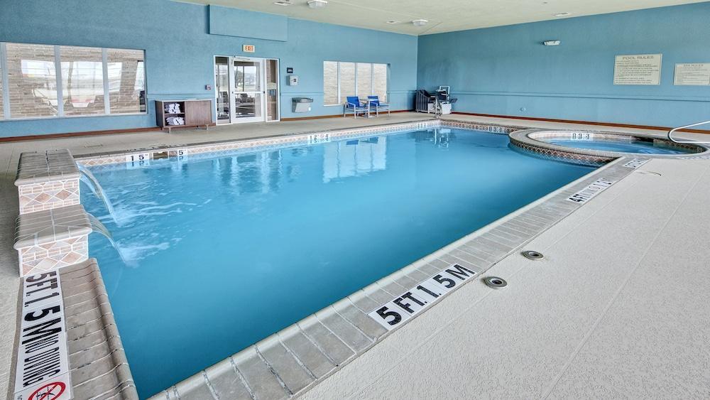 Holiday Inn Express Hotel & Suites Corsicana by IHG photo 16
