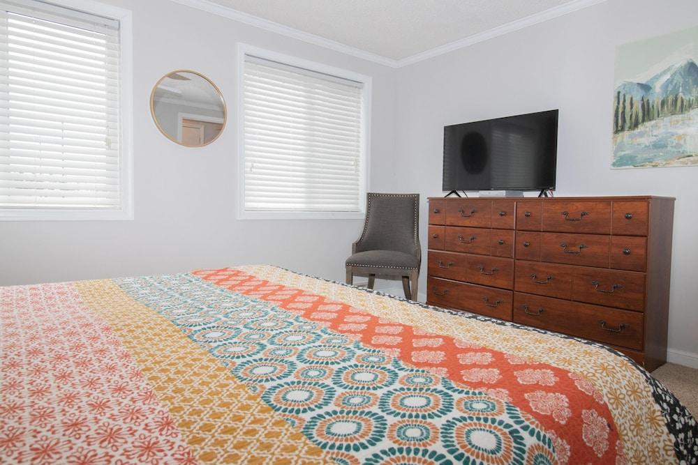 Mountaintop Condos photo 35