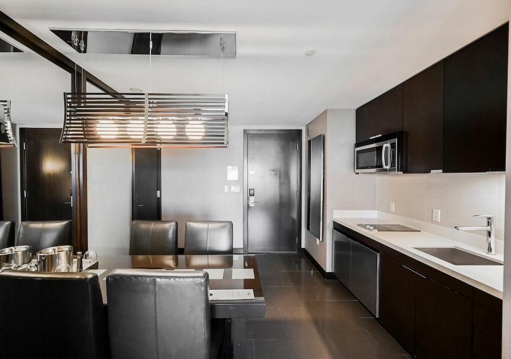 StripViewSuites at Vdara photo 43