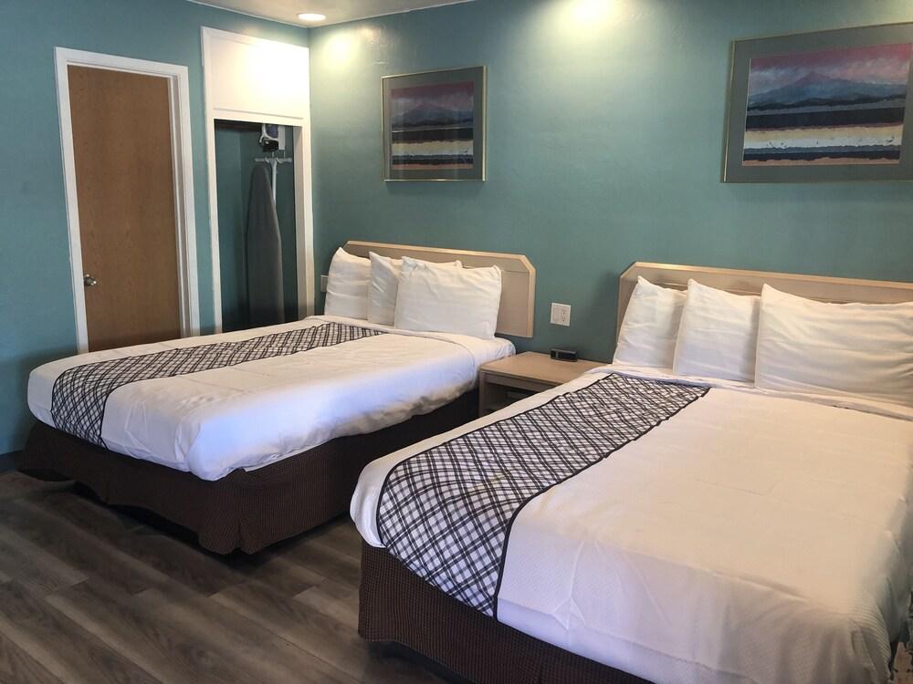 Bestway Inn photo 25