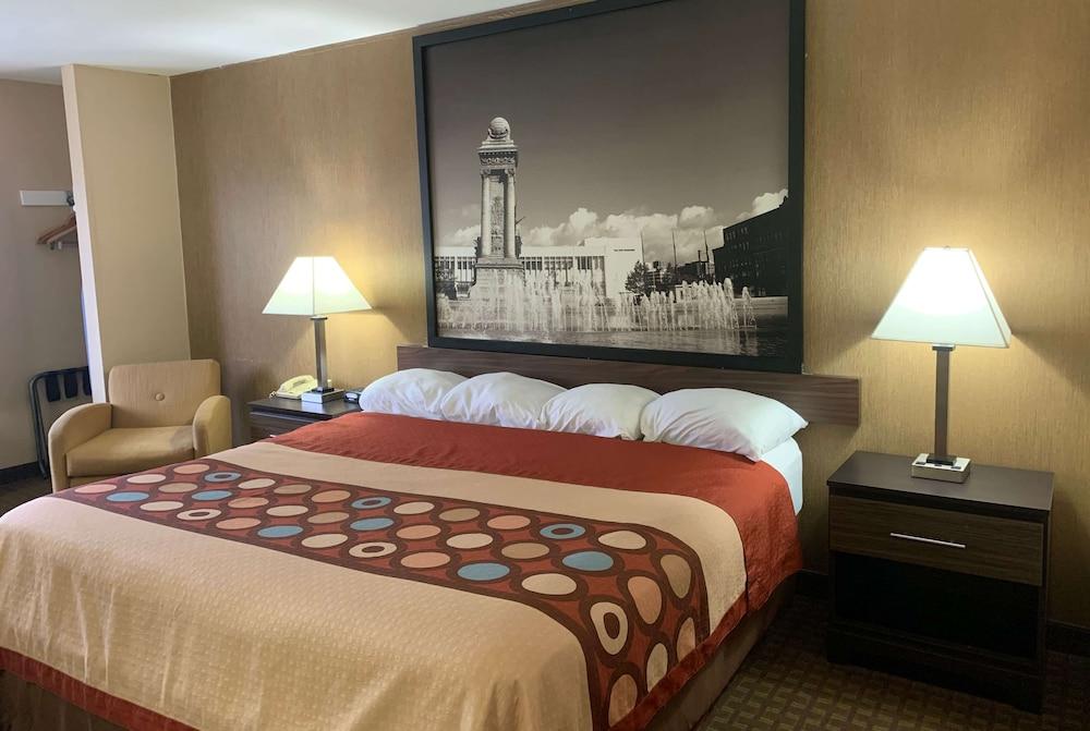 Super 8 by Wyndham Liverpool/Clay/Syracuse Area photo 22