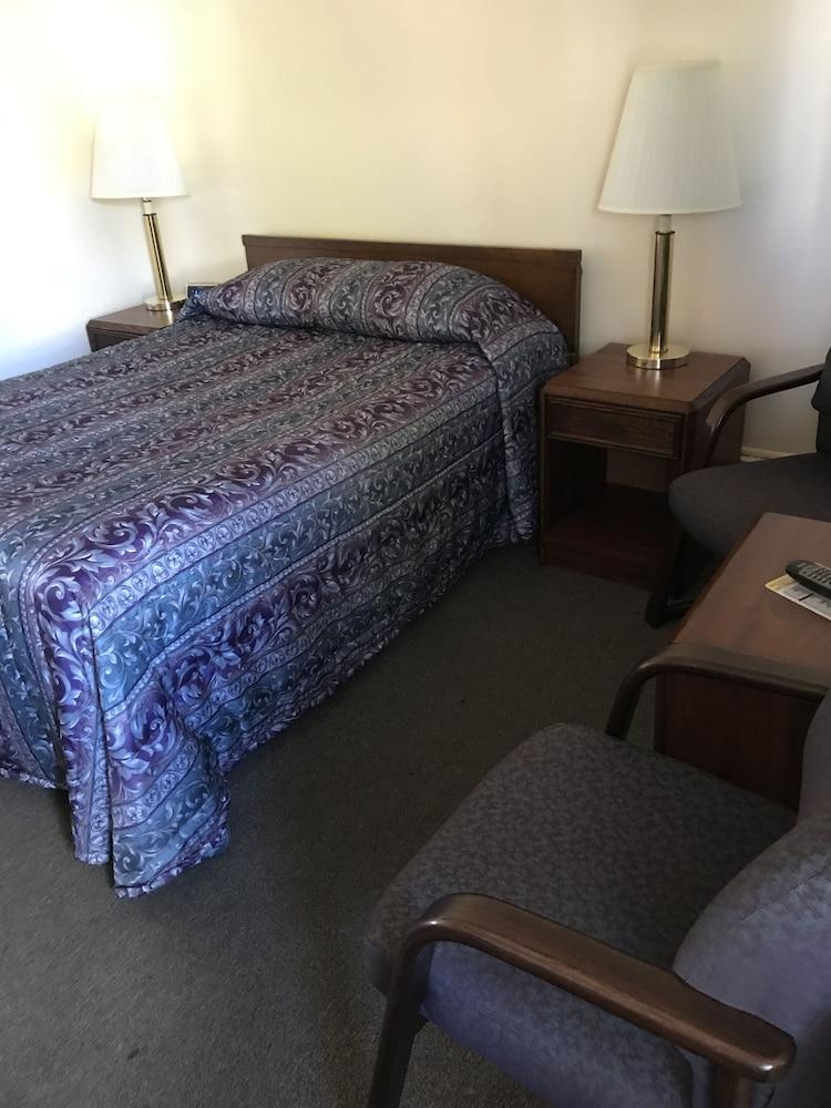 Voyageur Motel photo 7