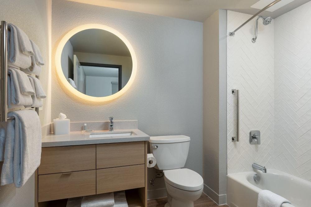 Towneplace Suites By Marriott Tracy photo 4