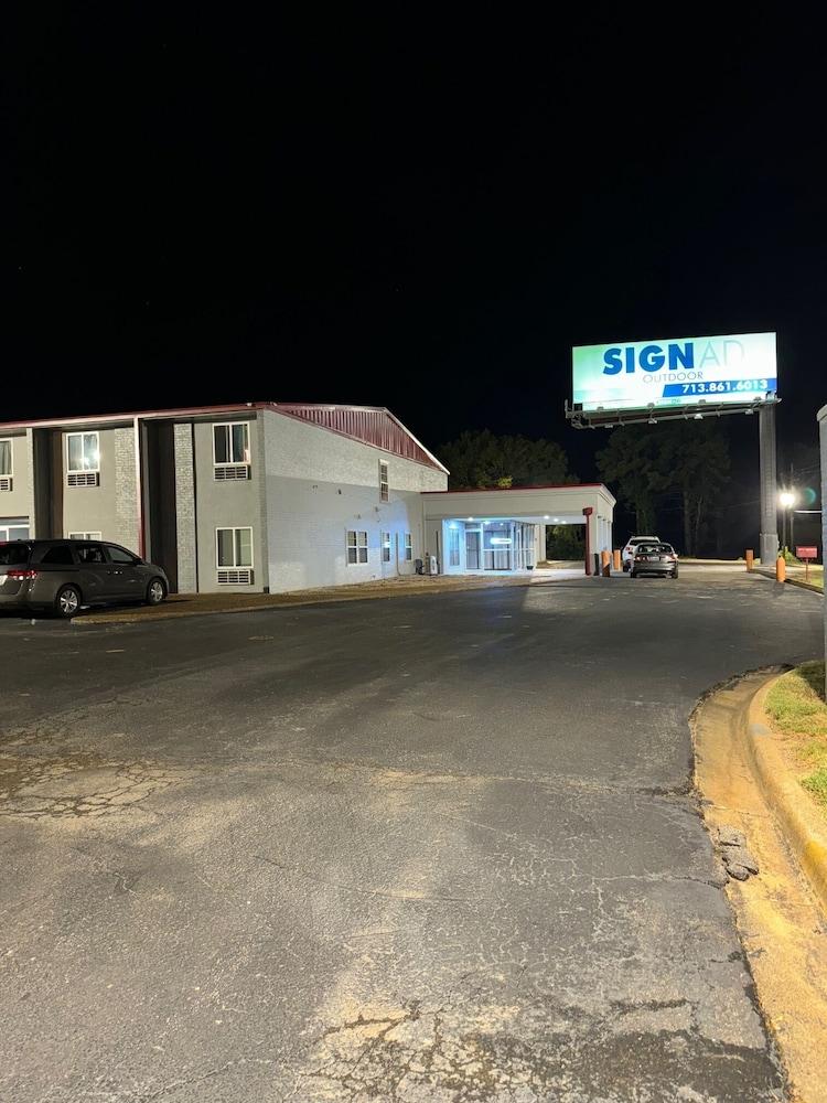 Americas Best Value Inn Marshall photo 5