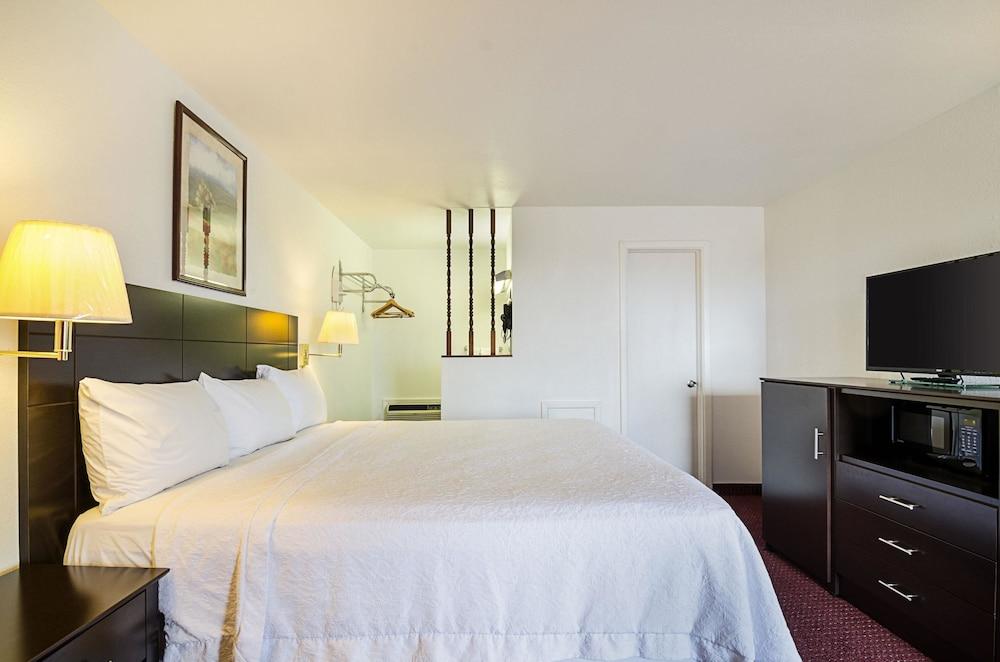 Rodeway Inn Liberal photo 26