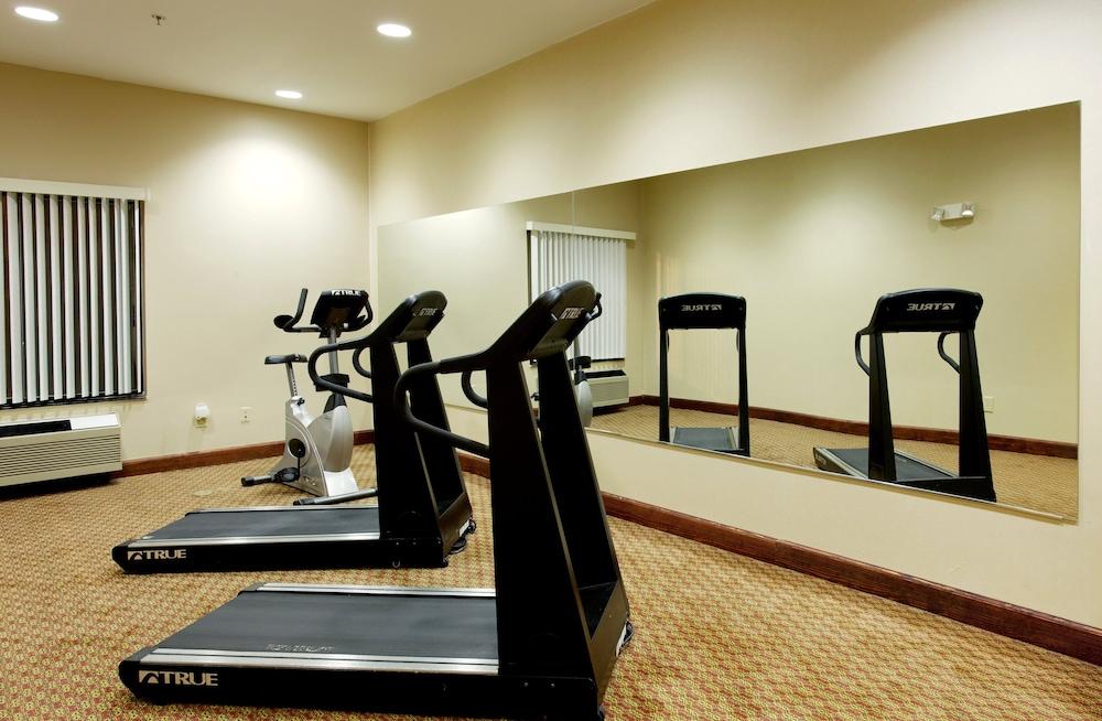 Holiday Inn Express Hotel & Suites Sylacauga by IHG photo 20