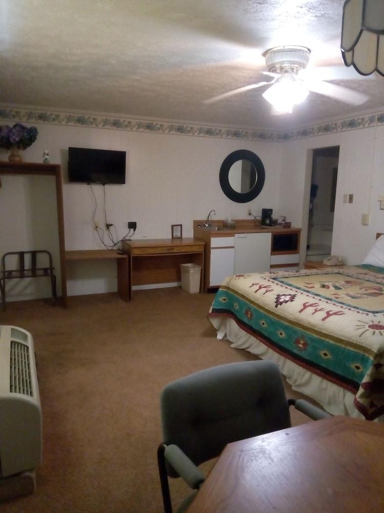 Willard Country Inn photo 11