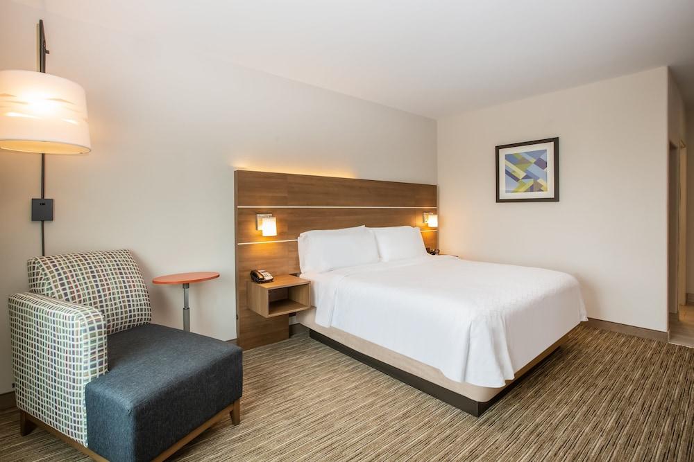 Holiday Inn Express Hotel & Suites Fairburn by IHG photo 11