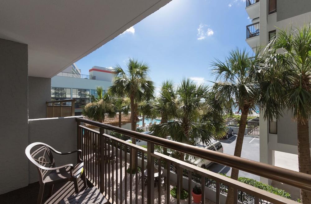 Grande Cayman Resort photo 66