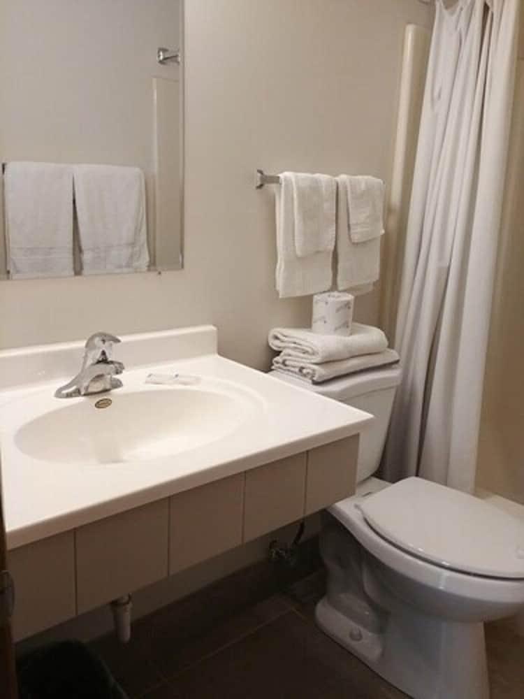 Lake Aire Motel photo 3