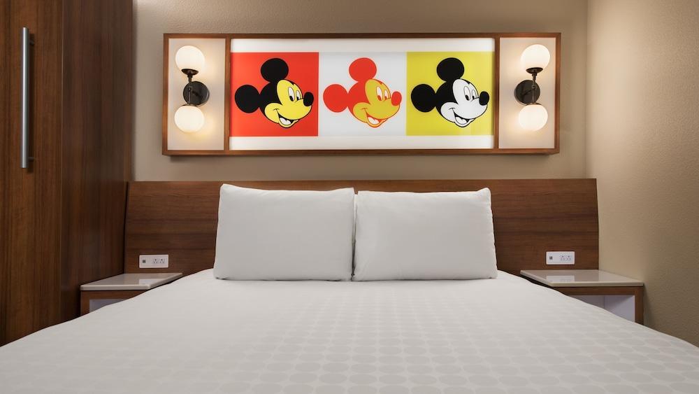 Disney's Pop Century Resort photo 17