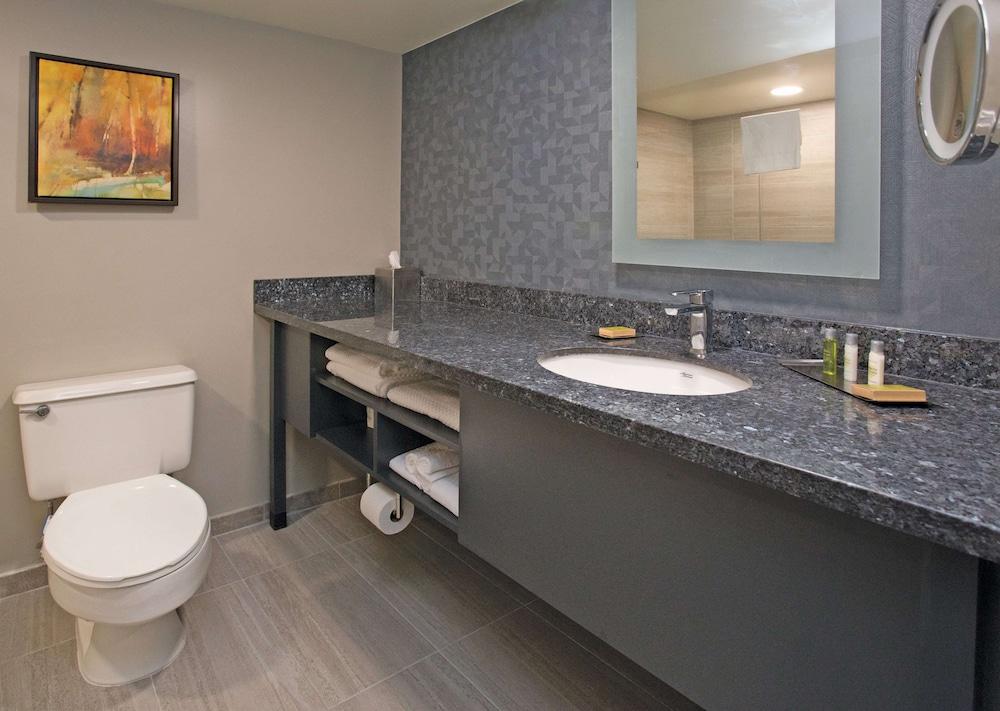 DoubleTree by Hilton Chico photo 9