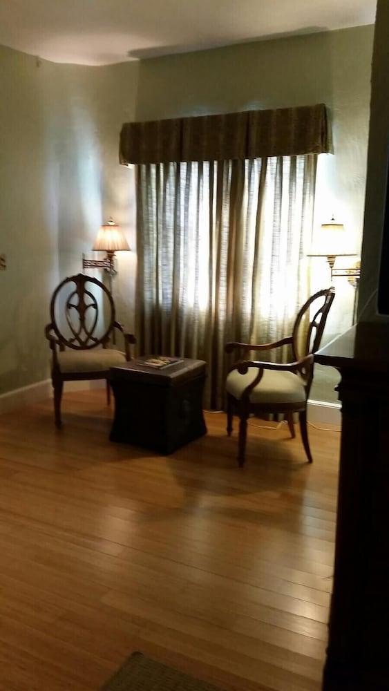 Hollywood Beach Resort-tower Suite photo 9