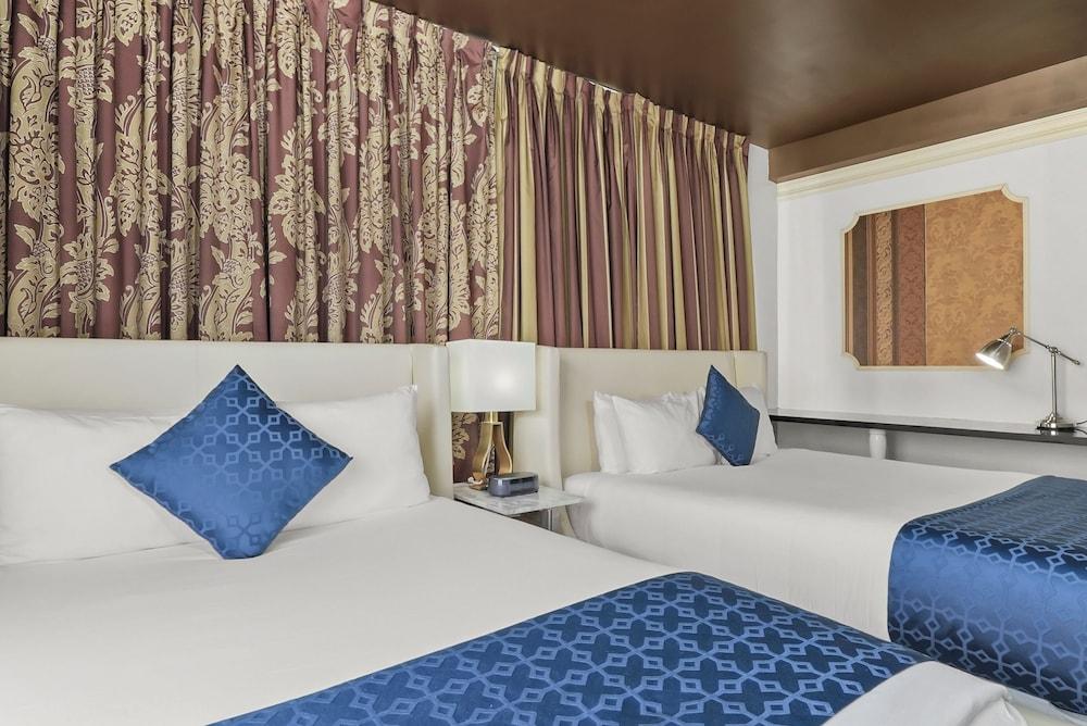 Riviera Hotel South Beach photo 33