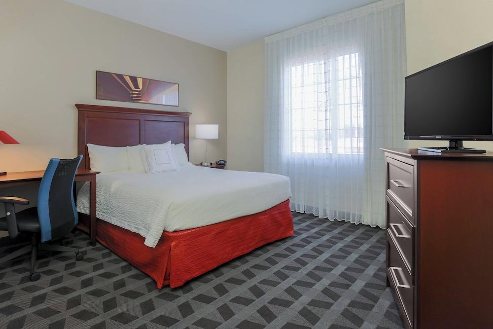 TownePlace Suites Marriott El Centro photo 12
