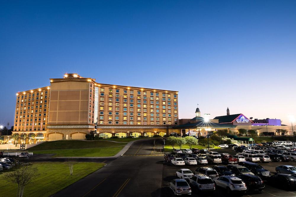 Delta Downs Racetrack Casino Hotel photo 1