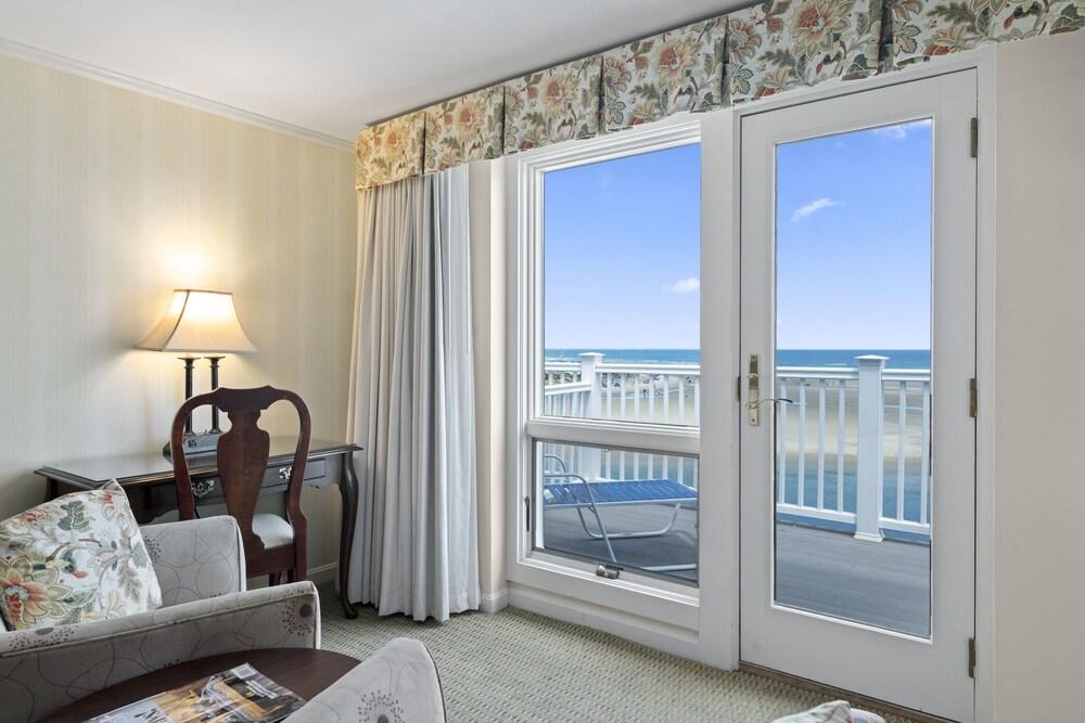 The Sparhawk Oceanfront Resort photo 7