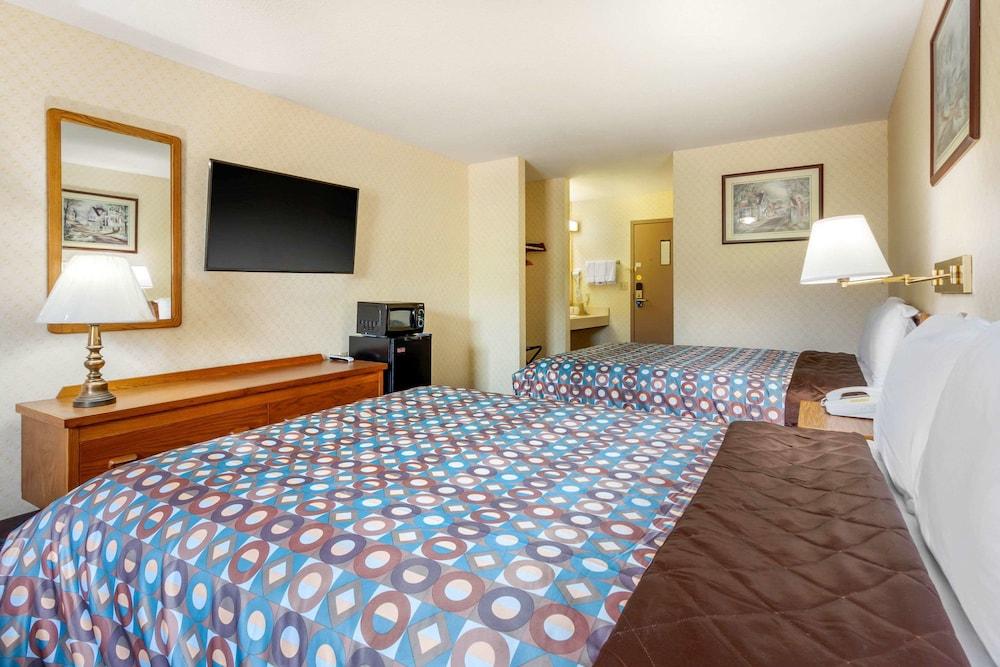 Rodeway Inn Blair photo 16