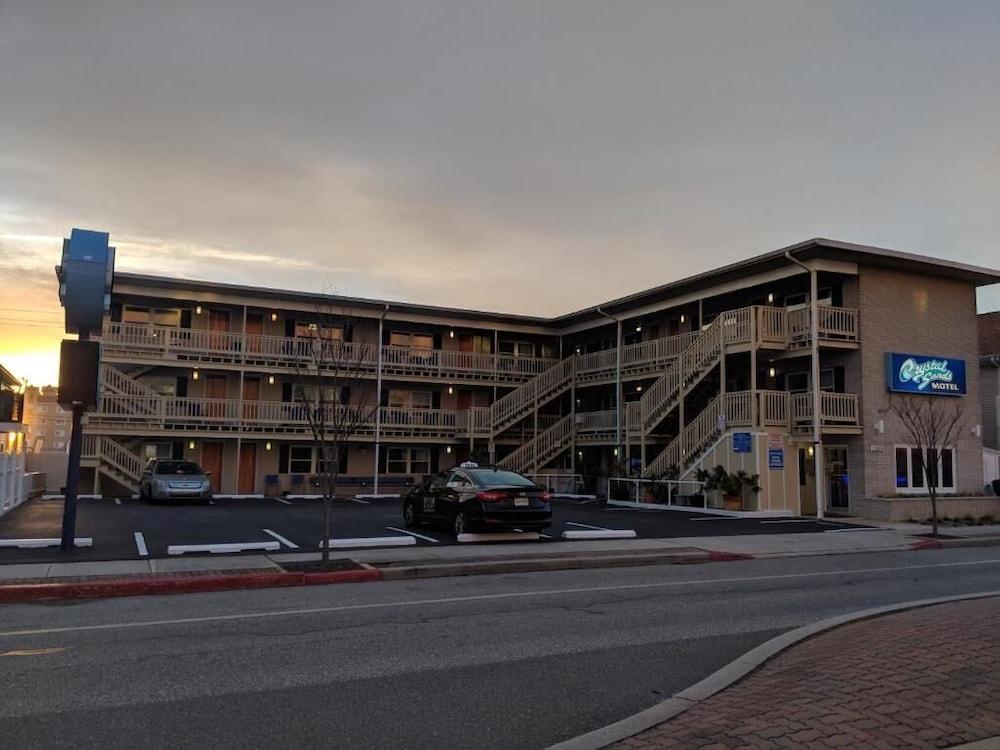 Crystal Sands Motel photo 42