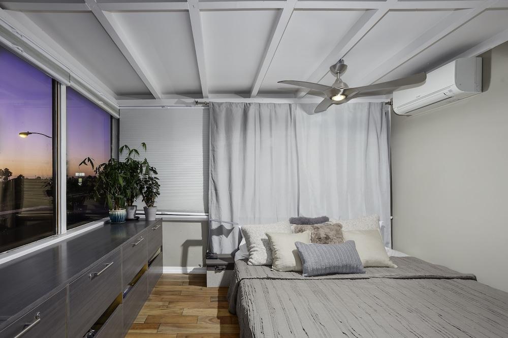 House of Trestles - Hostel photo 33