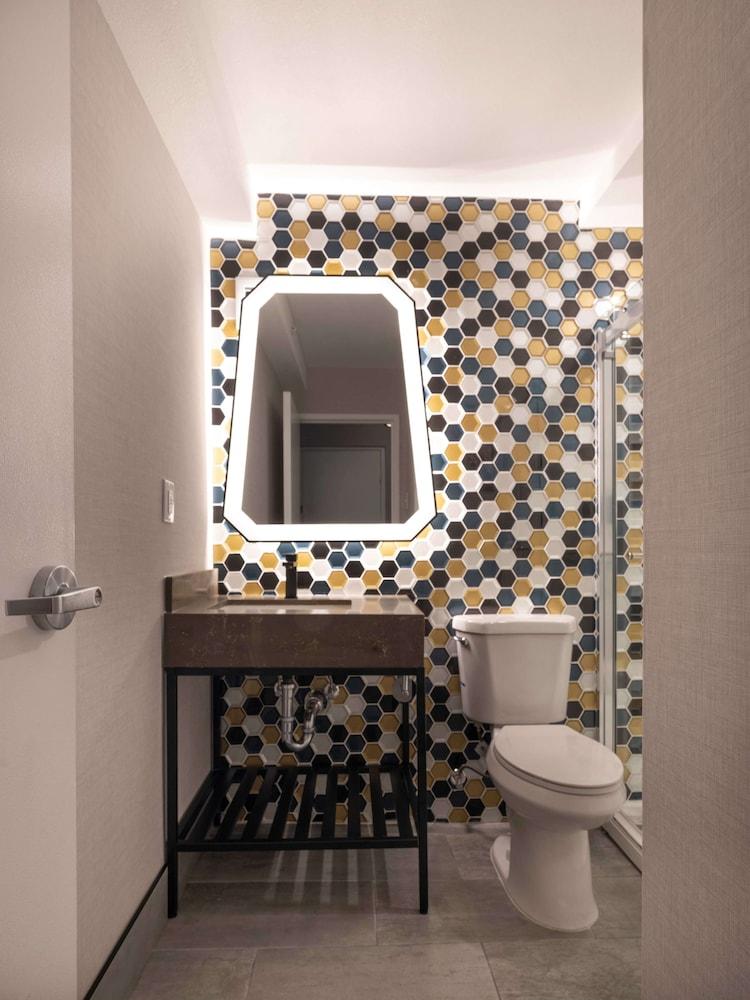DoubleTree by Hilton Livermore, CA photo 19