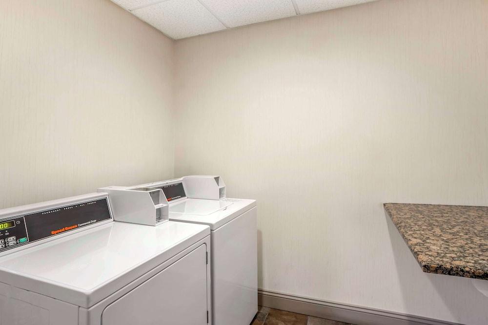 Surestay Studio By Best Western Paradise Lancaster County photo 15