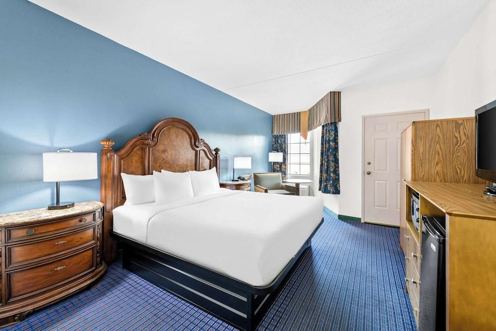 Clarion Inn Branson photo 25